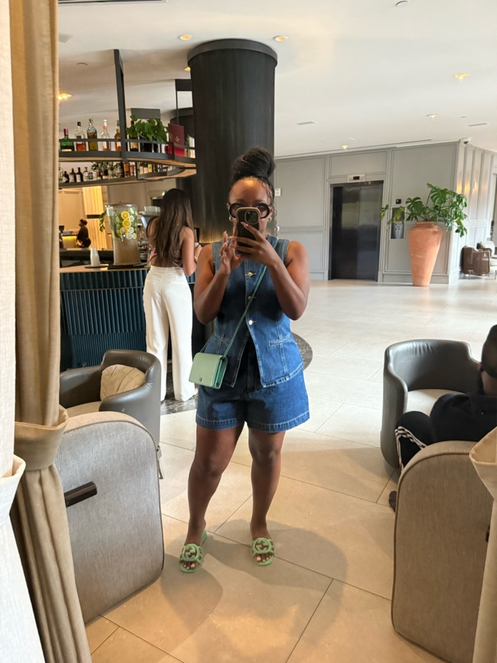 Meshki Indigo Denim Sleeveless Vest & Shorts Set - Picture 4 of 4